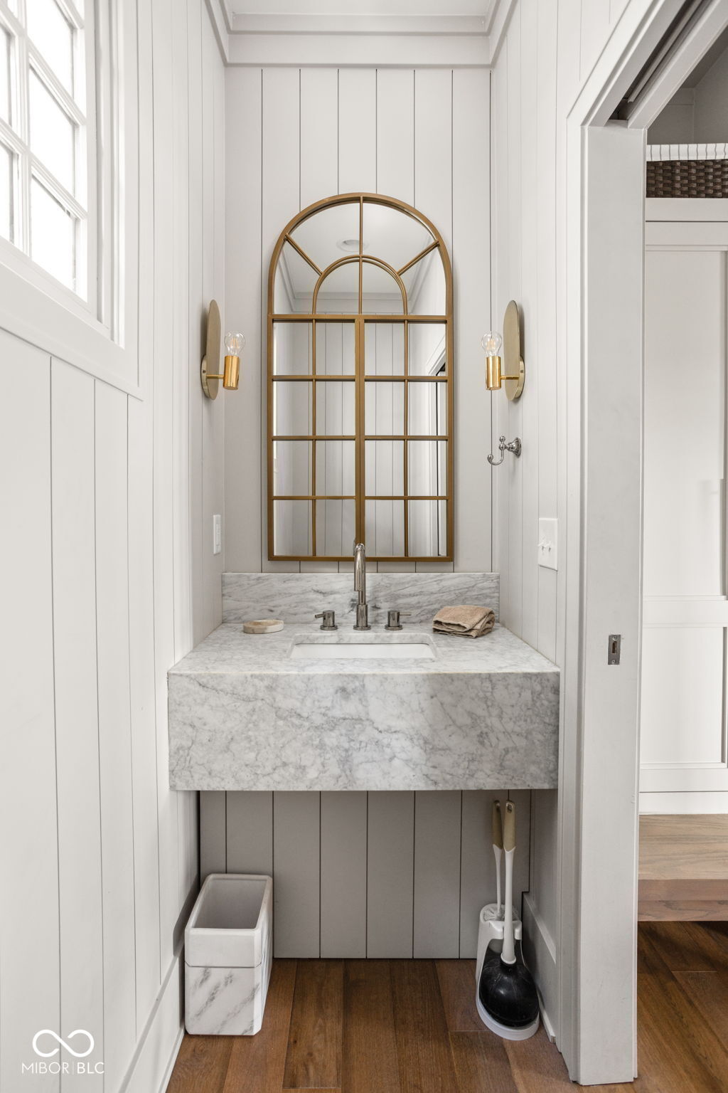 2435 N College Avenue