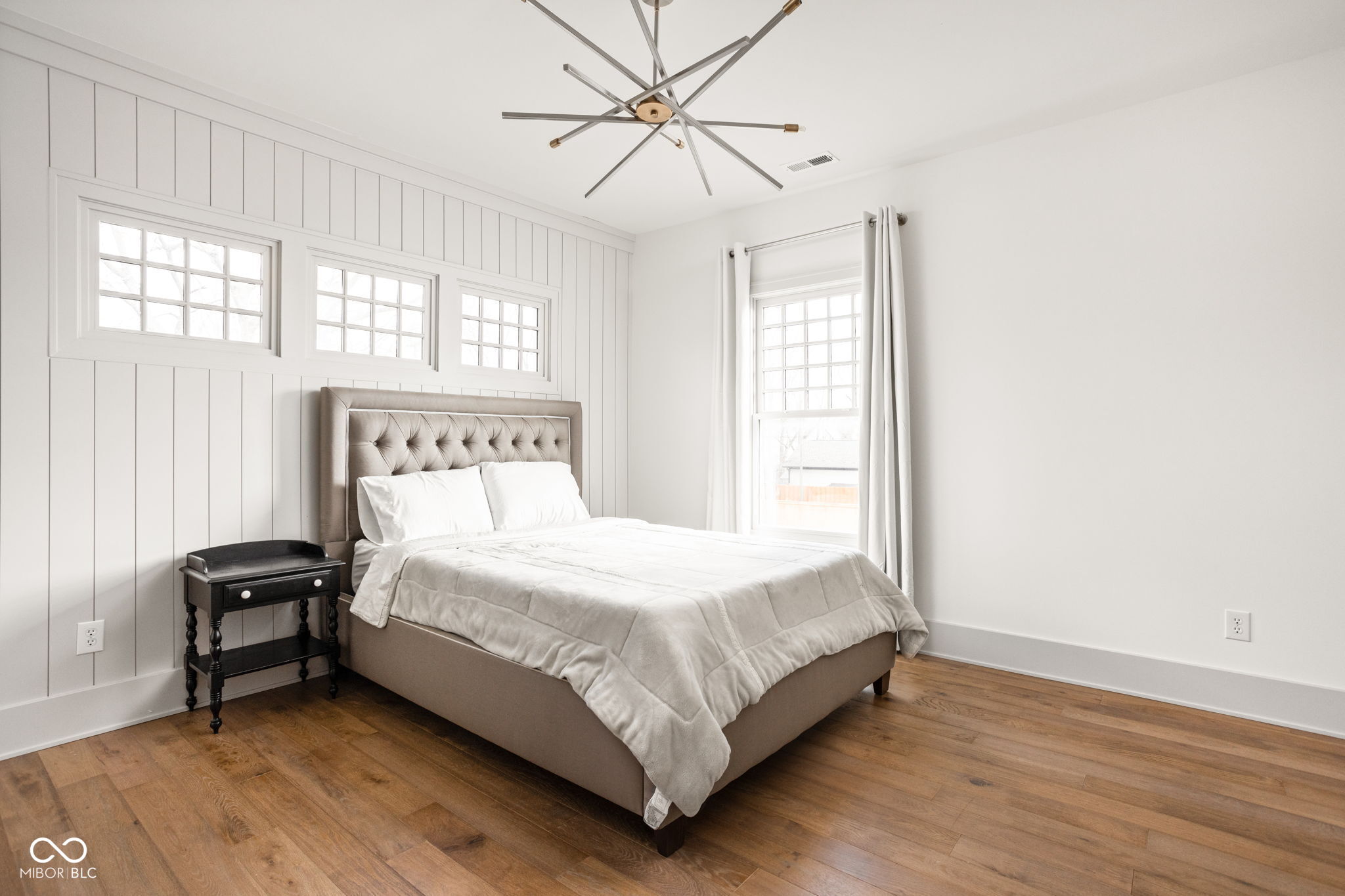 2435 N College Avenue