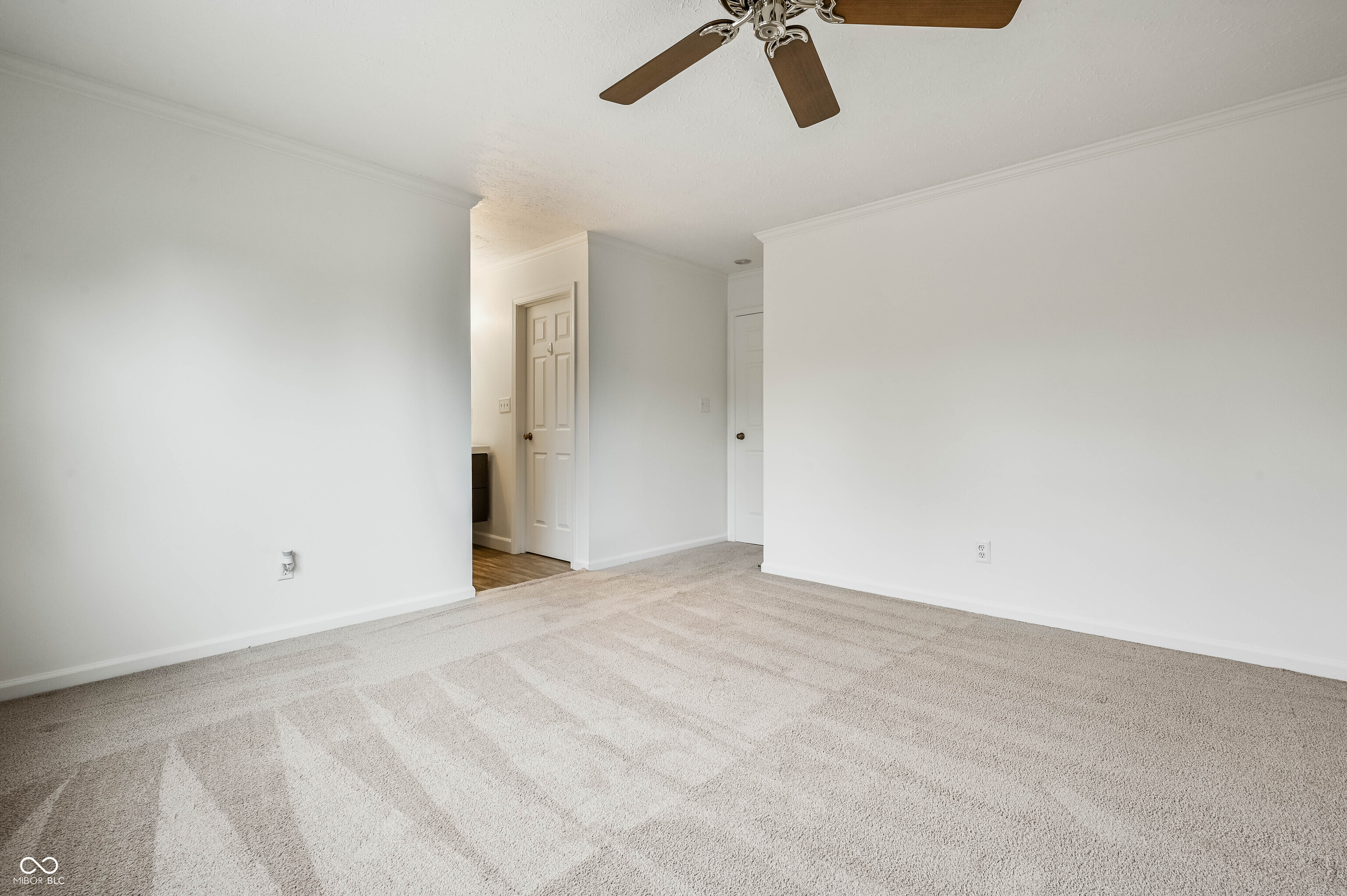 5250 Whisperwood Lane Unit: 0