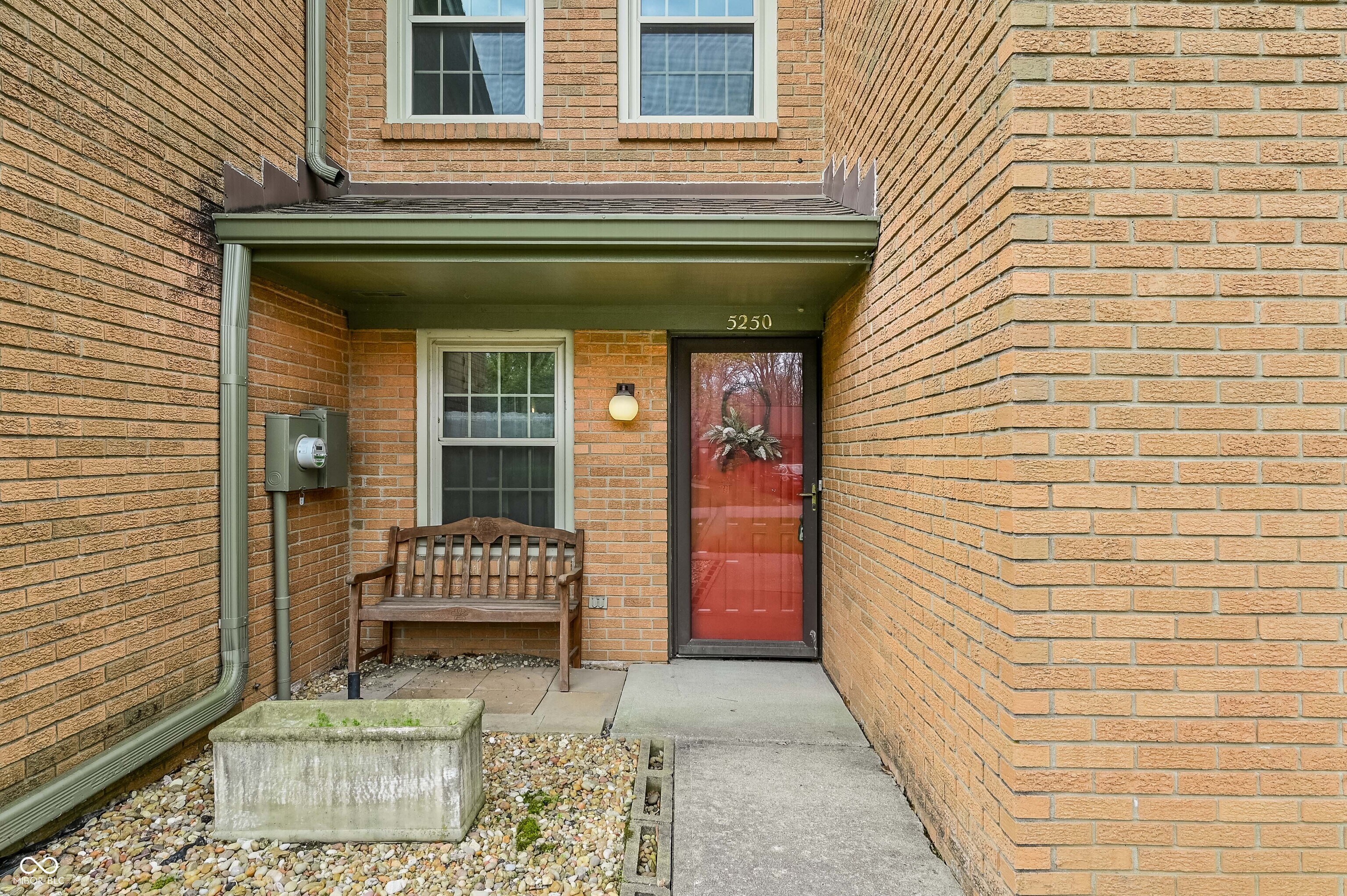 5250 Whisperwood Lane Unit: 0