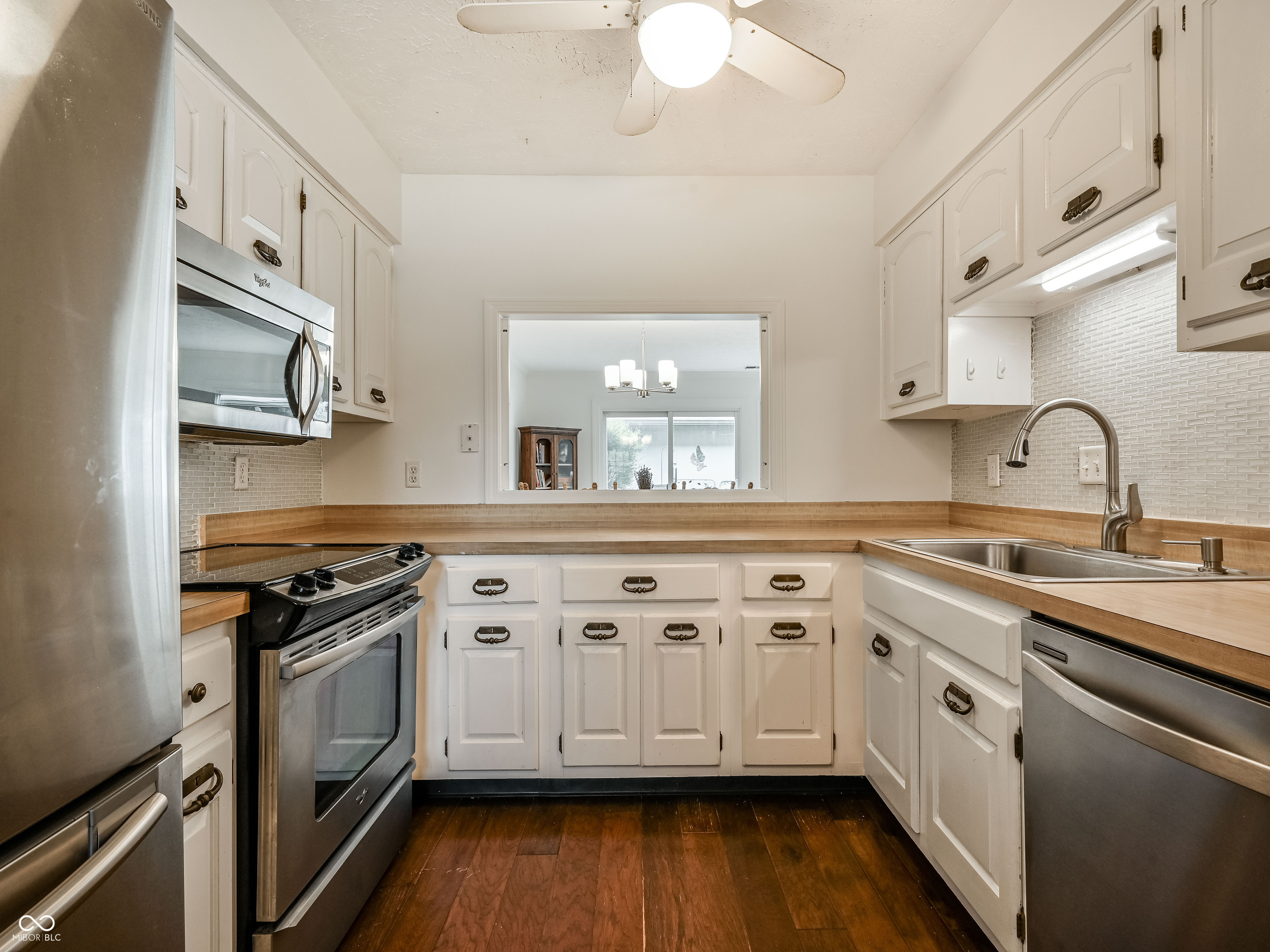 5250 Whisperwood Lane Unit: 0