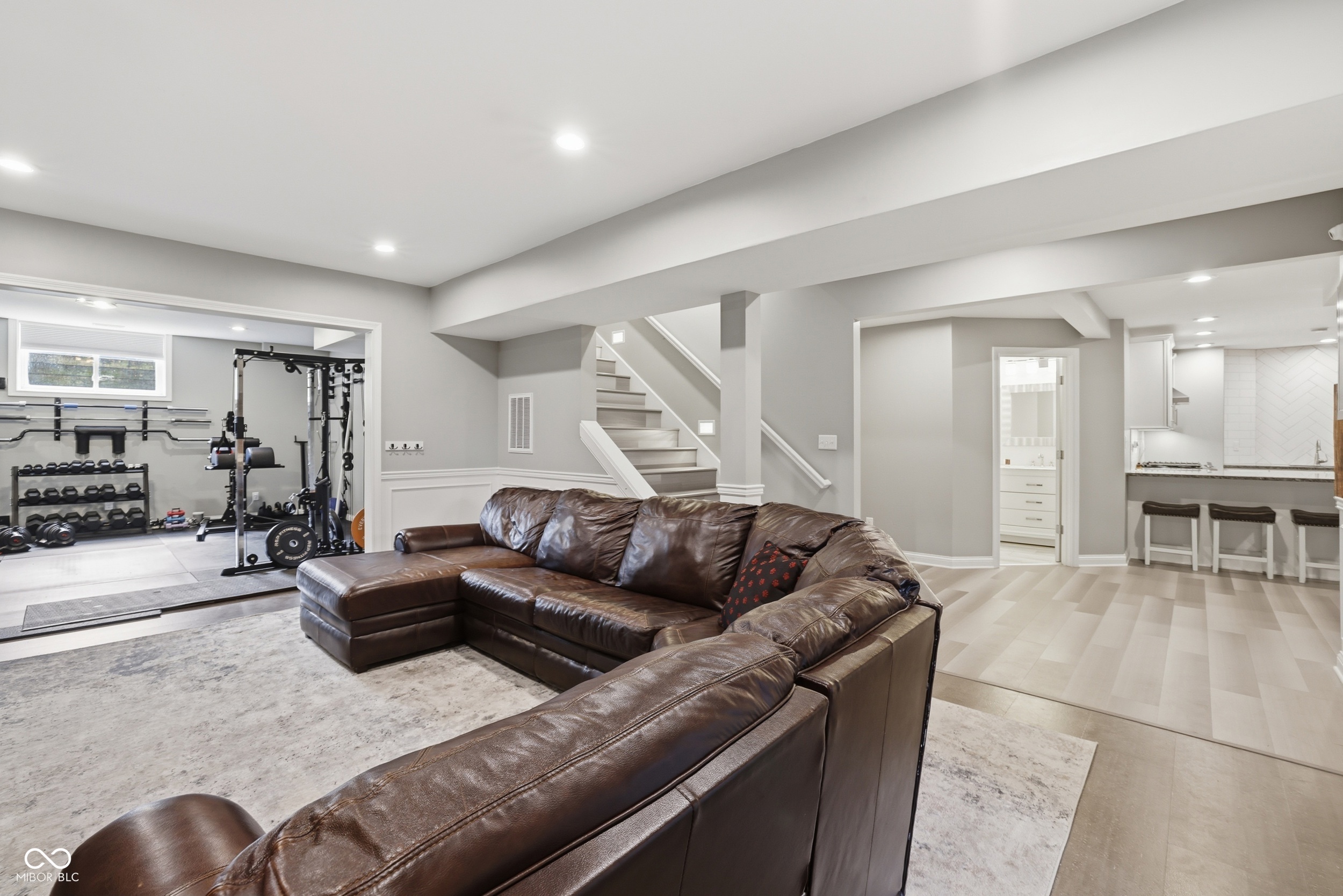 6560 Calais Circle
