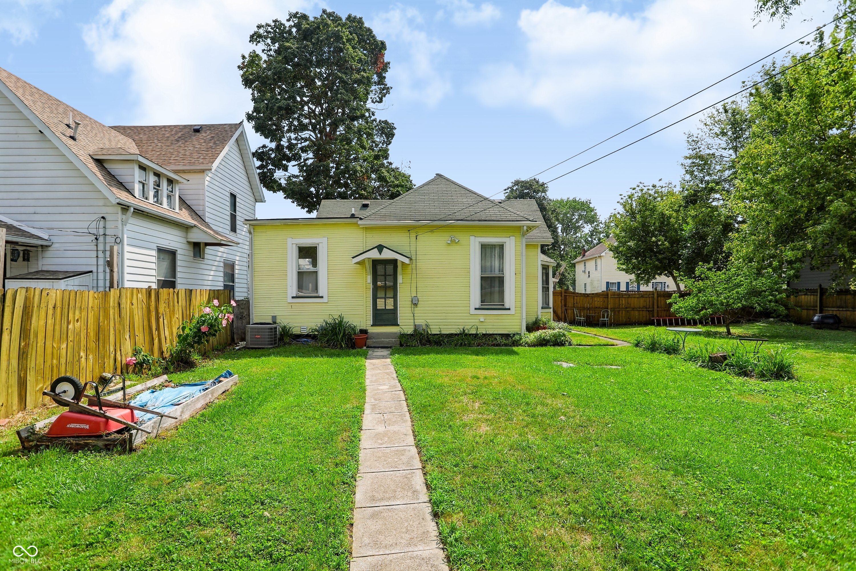 1118 Tecumseh Street