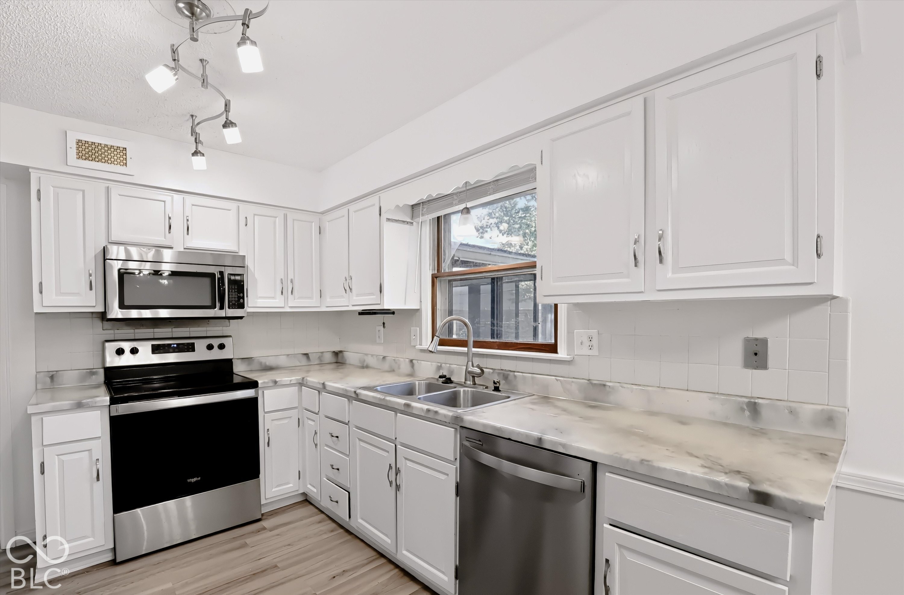 7357 Avalon Trail Road