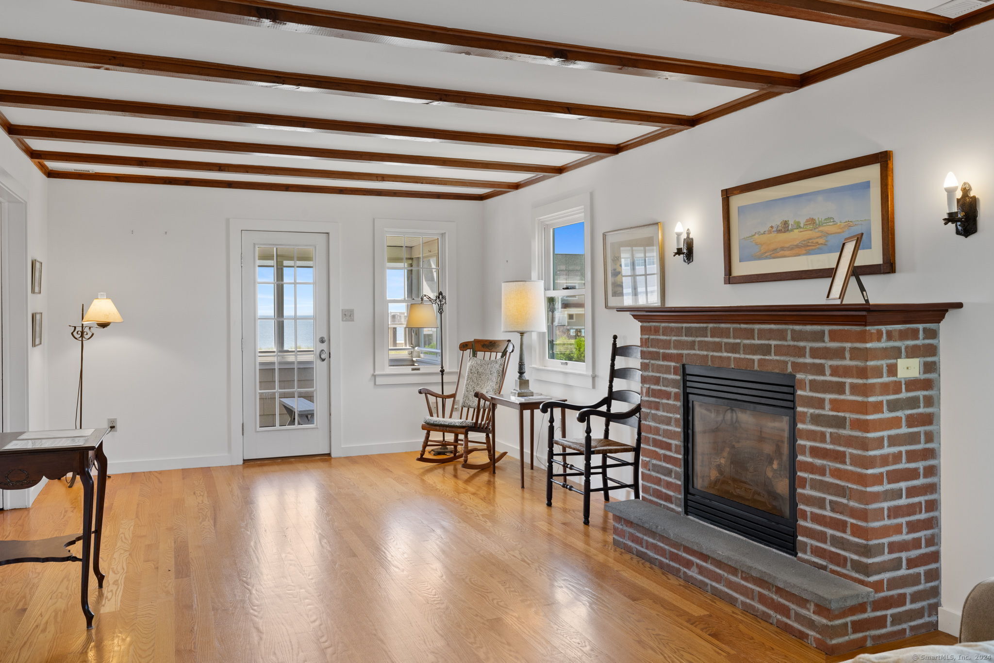 152 Overshores Drive East