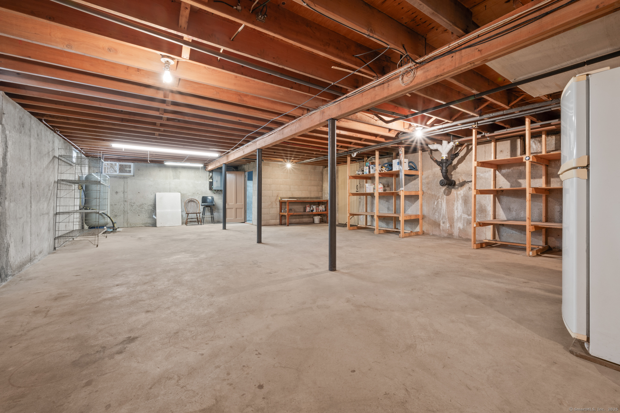 820 Thompson Street