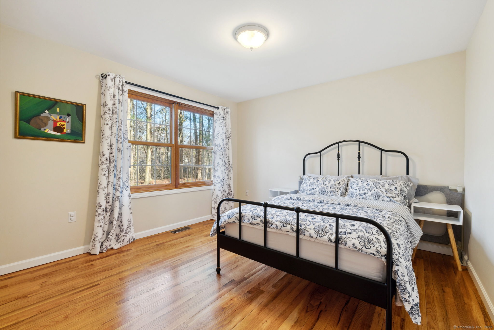 76 Horse Pond Road