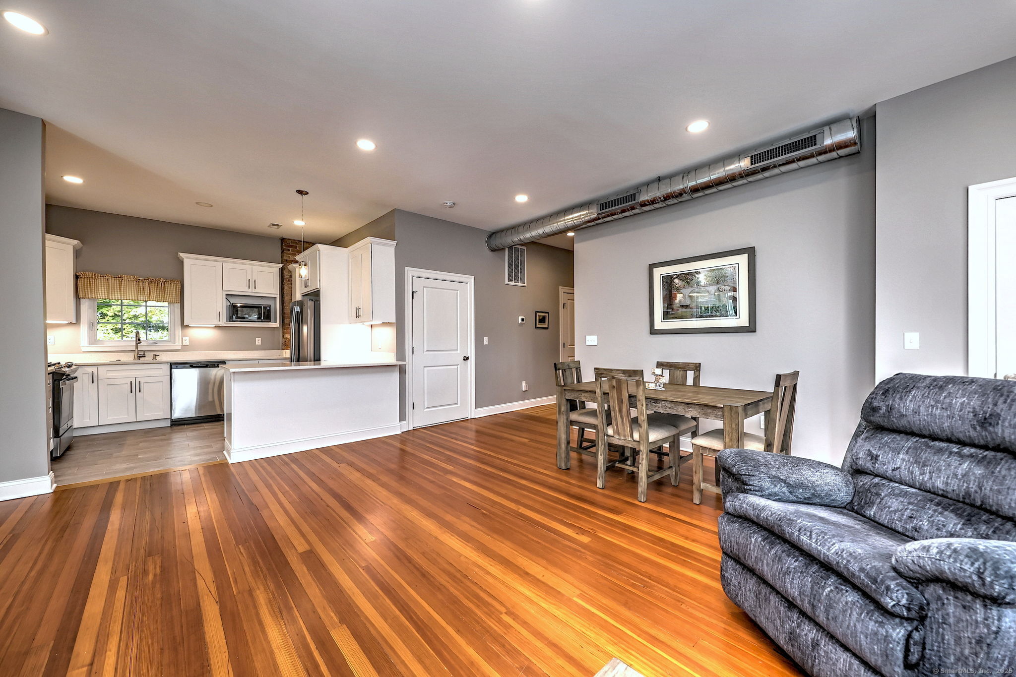 122 Newfield Street APT 2A