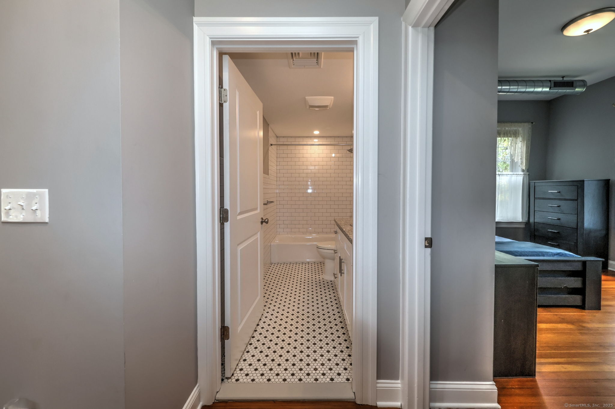 122 Newfield Street APT 2A