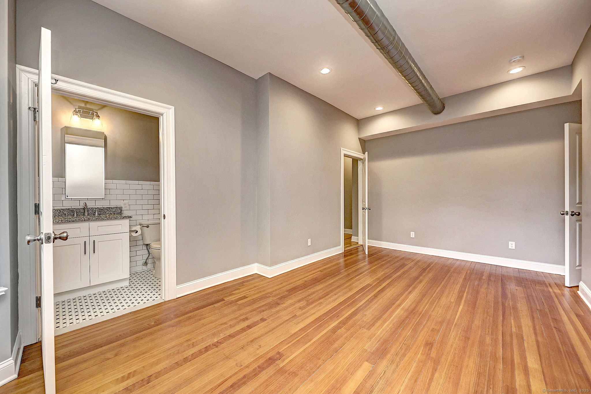 122 Newfield Street APT 2A