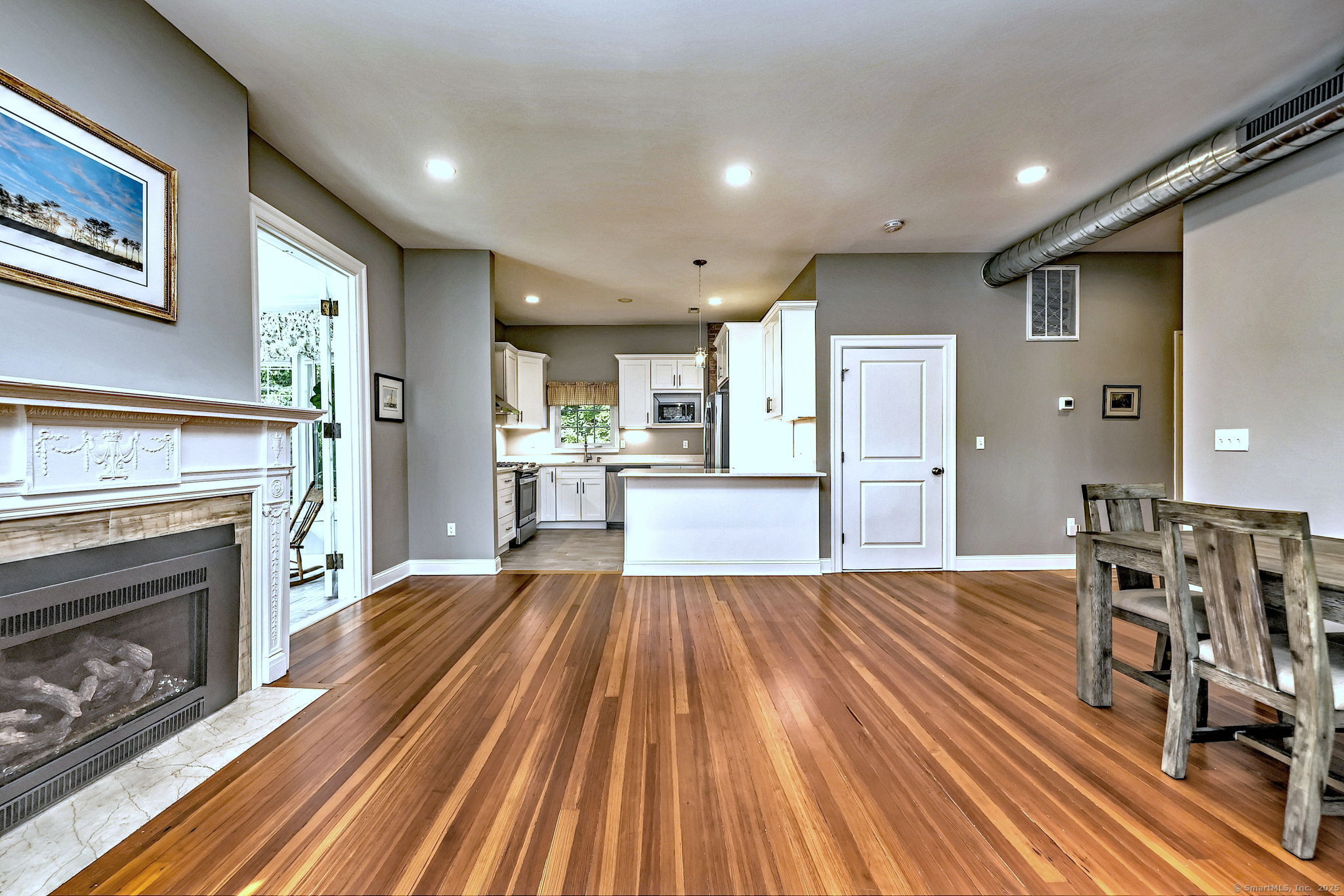 122 Newfield Street APT 2A