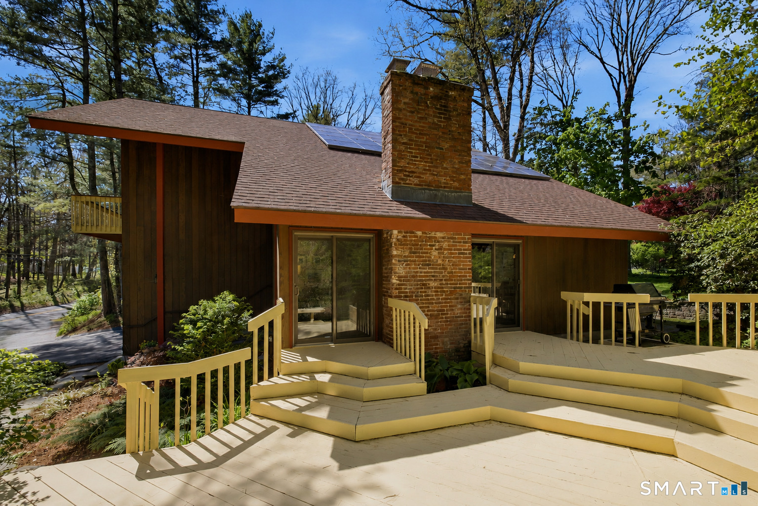 15 Shoddy Mill Road