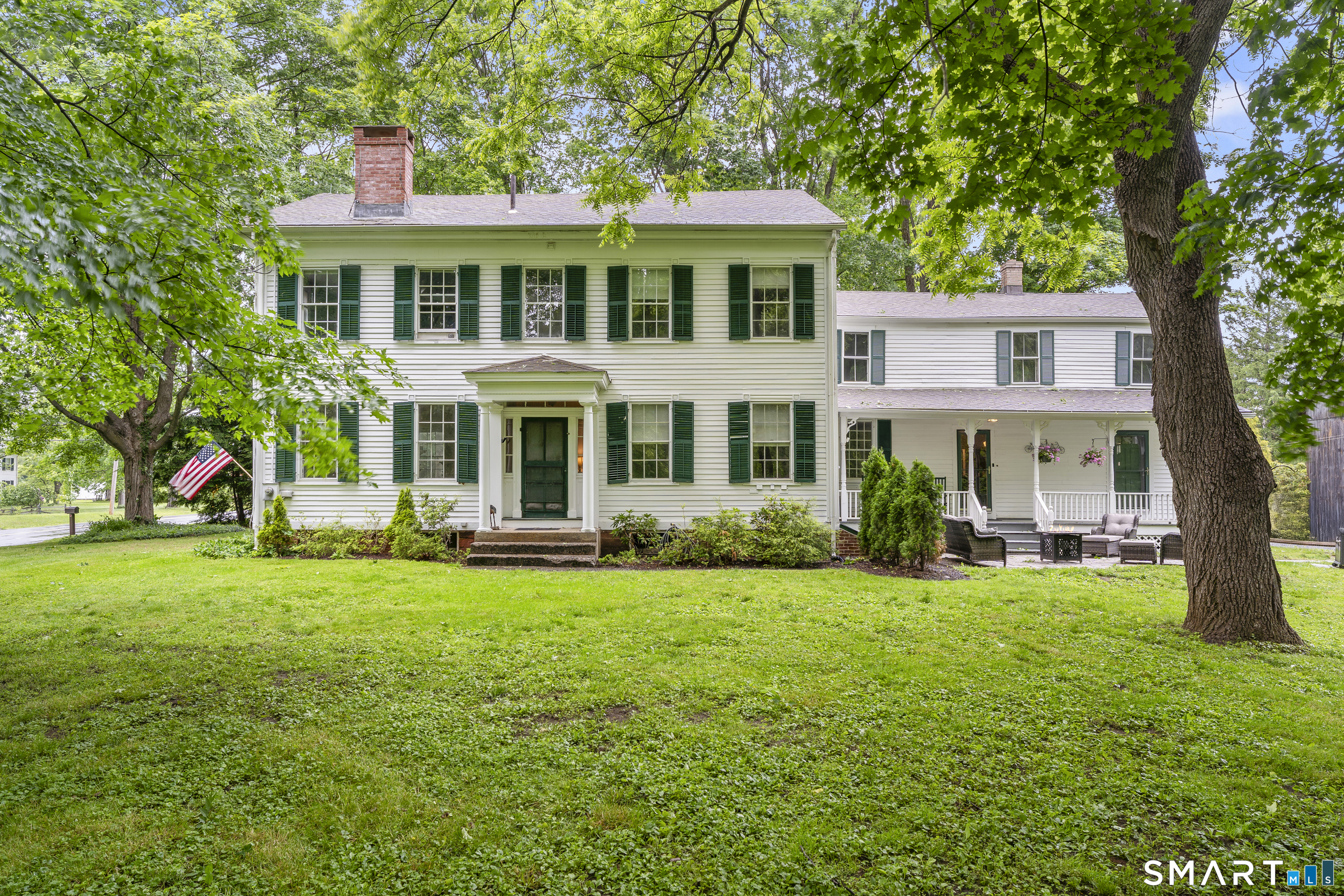 1810 Main Street