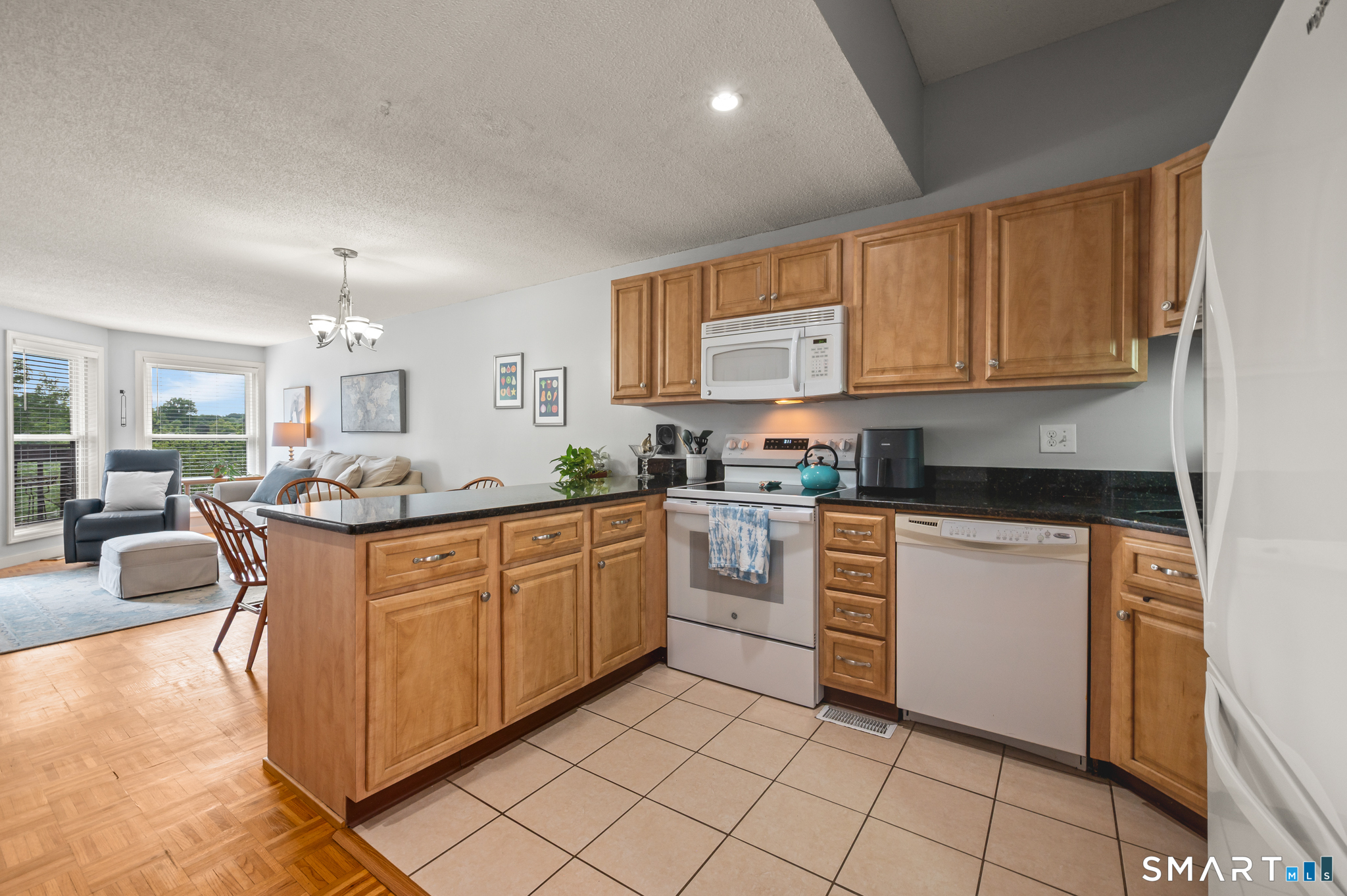 241 South Water Street Unit: 18