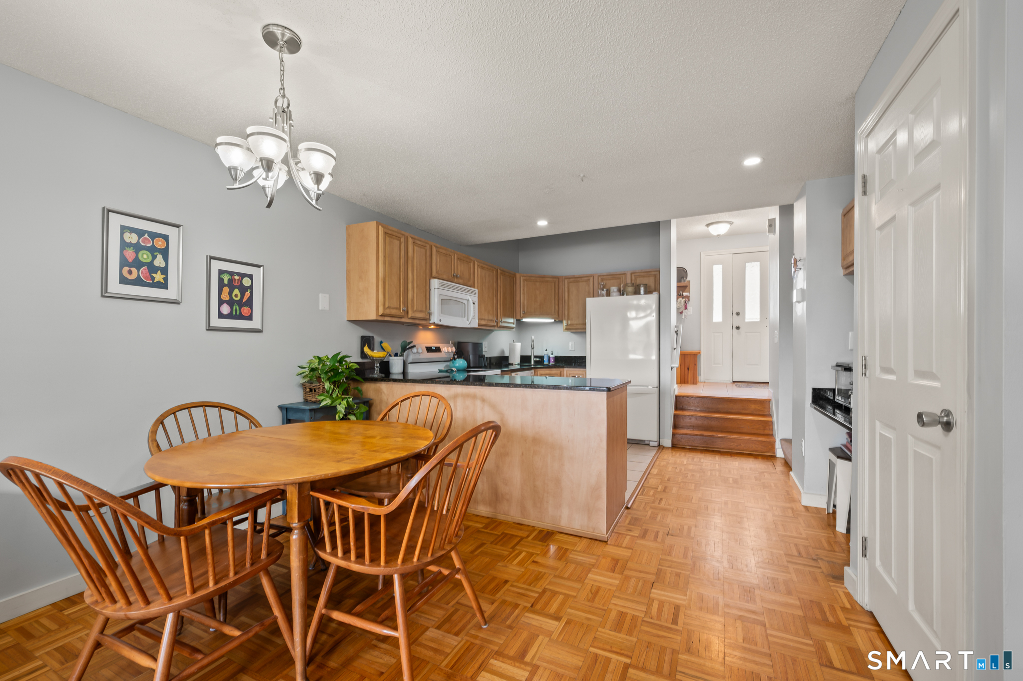 241 South Water Street Unit: 18