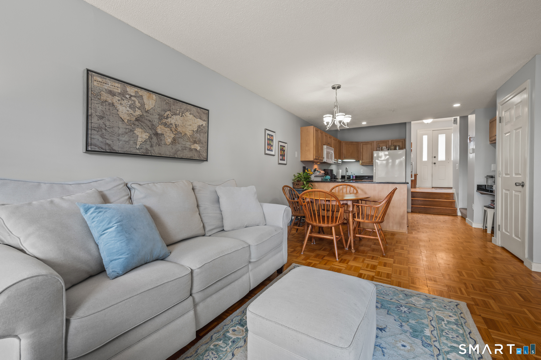 241 South Water Street Unit: 18