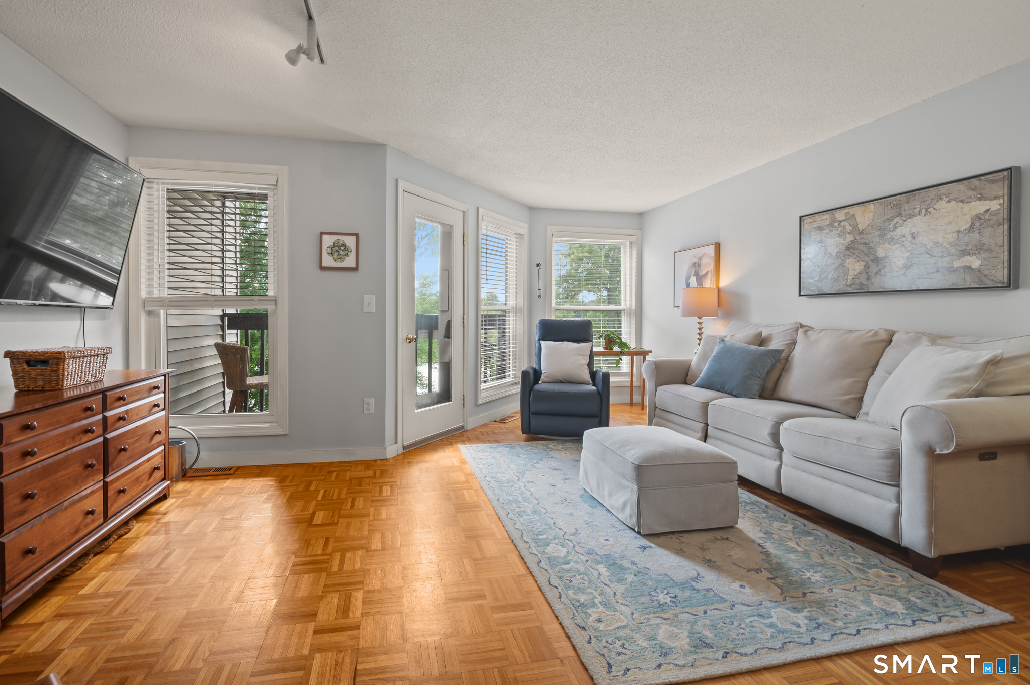 241 South Water Street Unit: 18