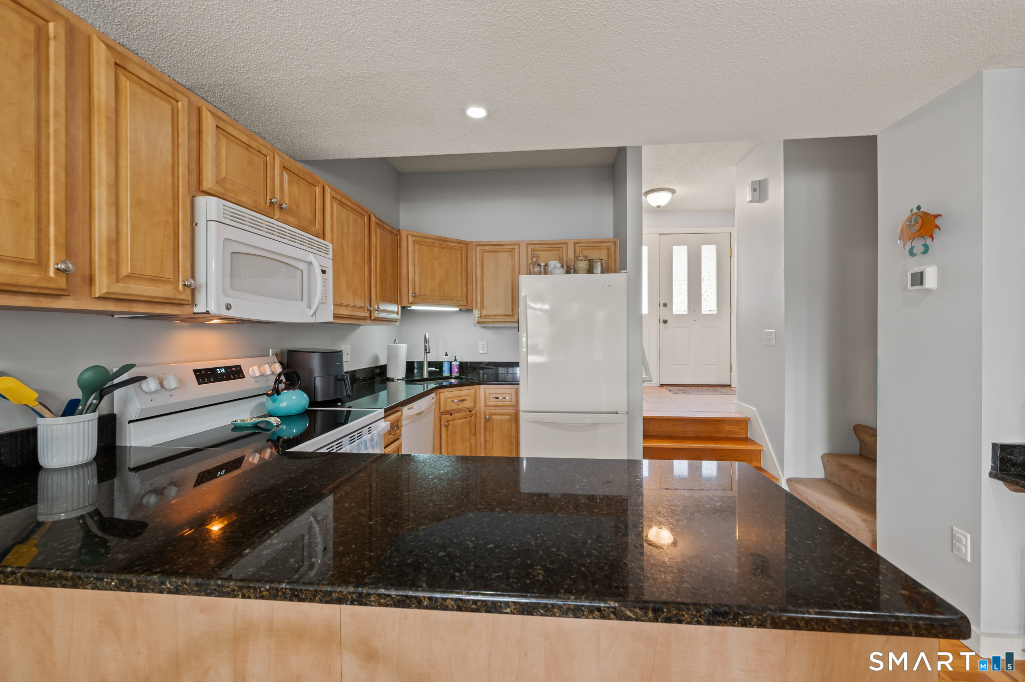 241 South Water Street Unit: 18