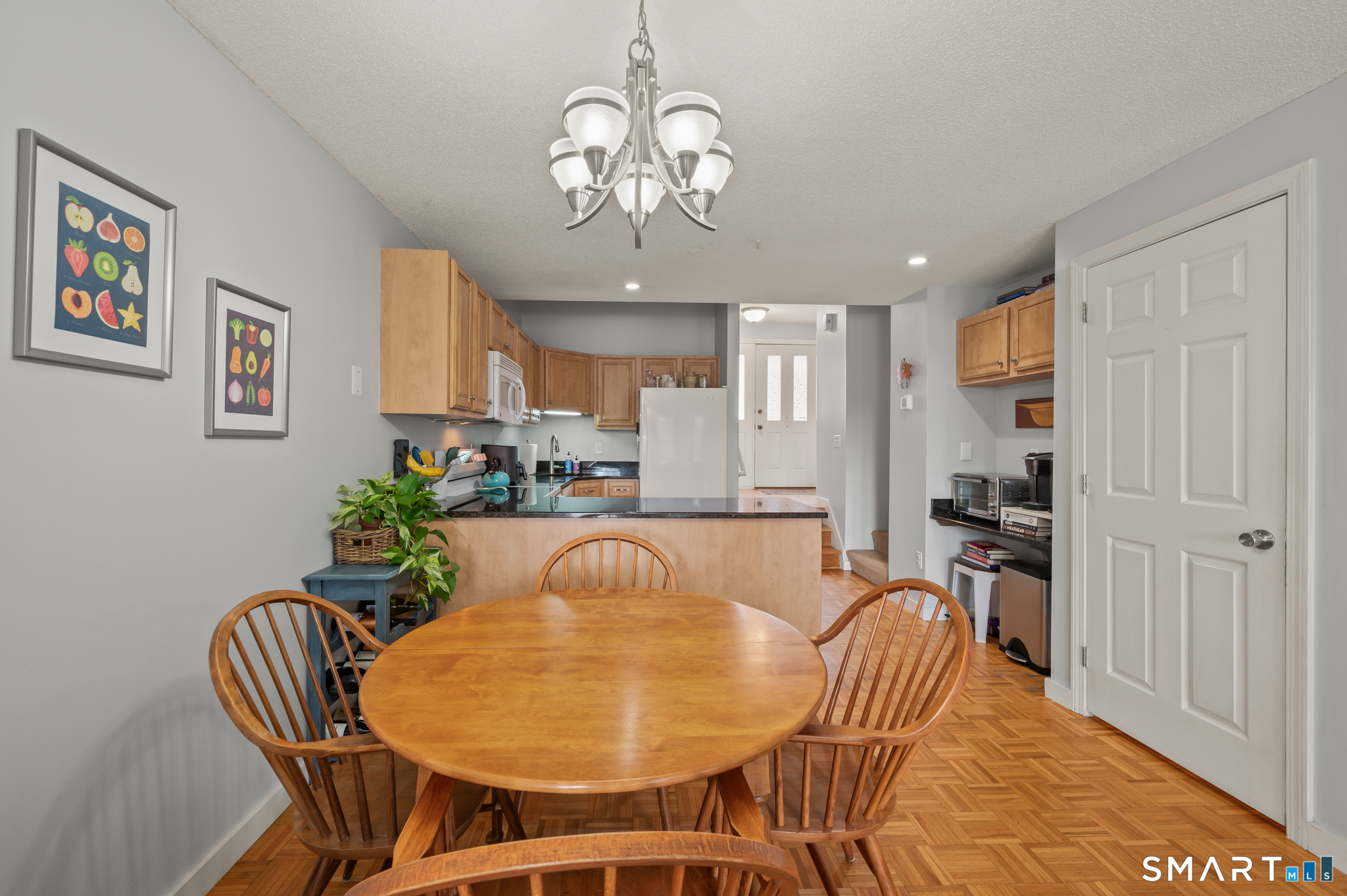 241 South Water Street Unit: 18