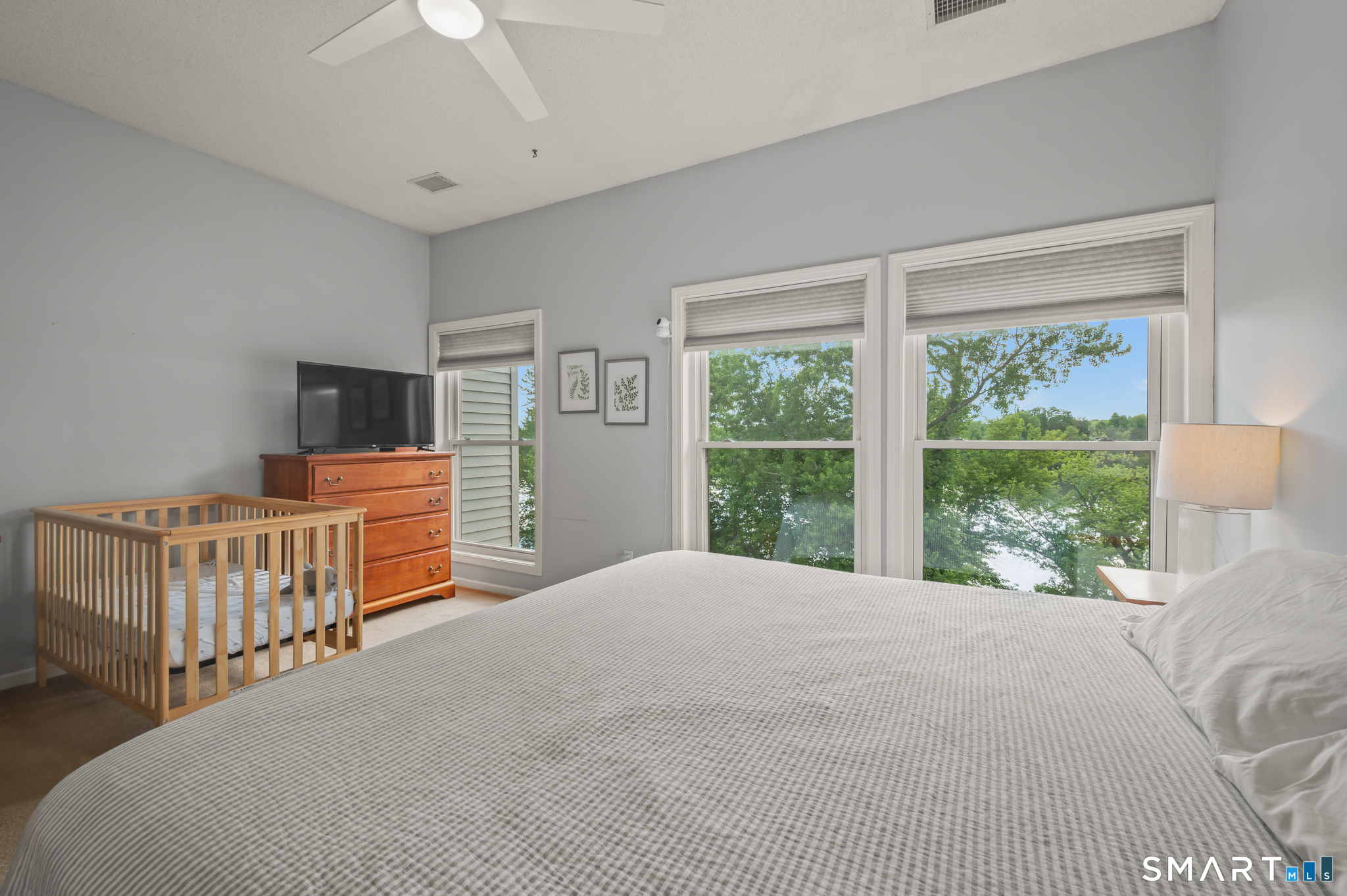 241 South Water Street Unit: 18