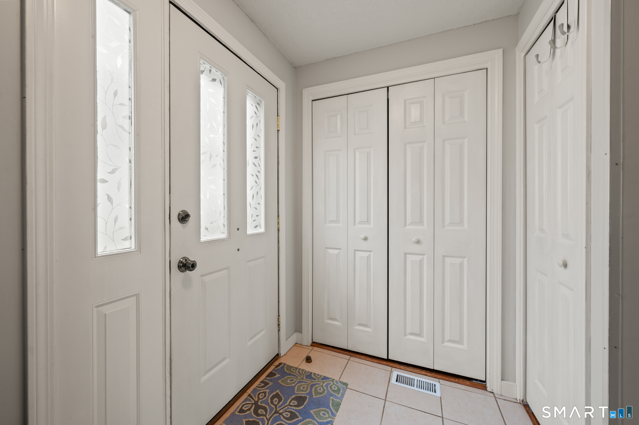 241 South Water Street Unit: 18