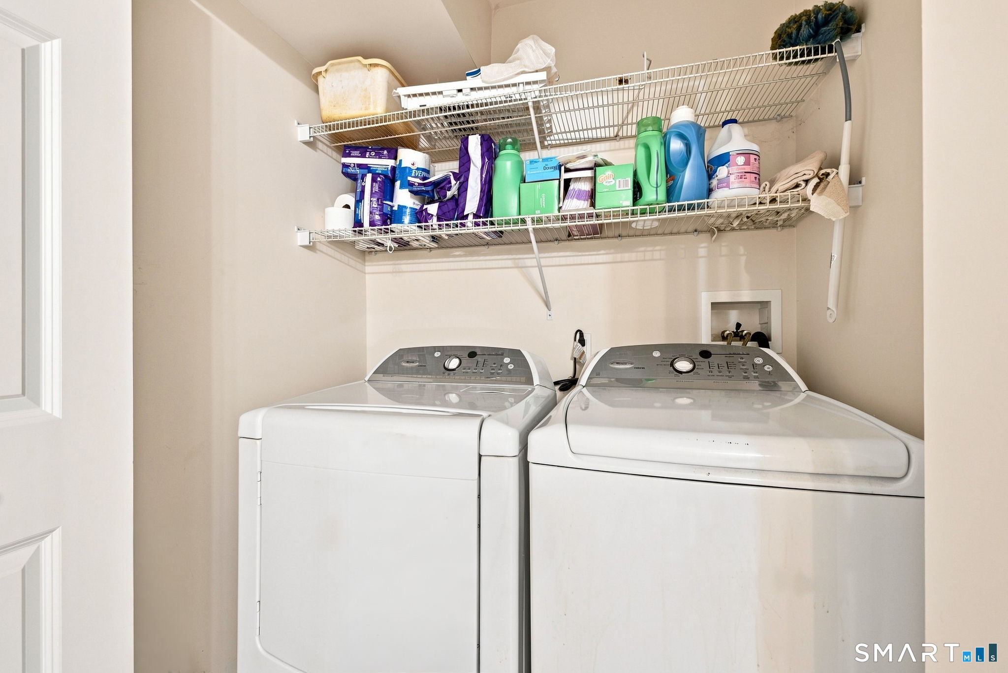 606 Congdon Street West Unit: 6