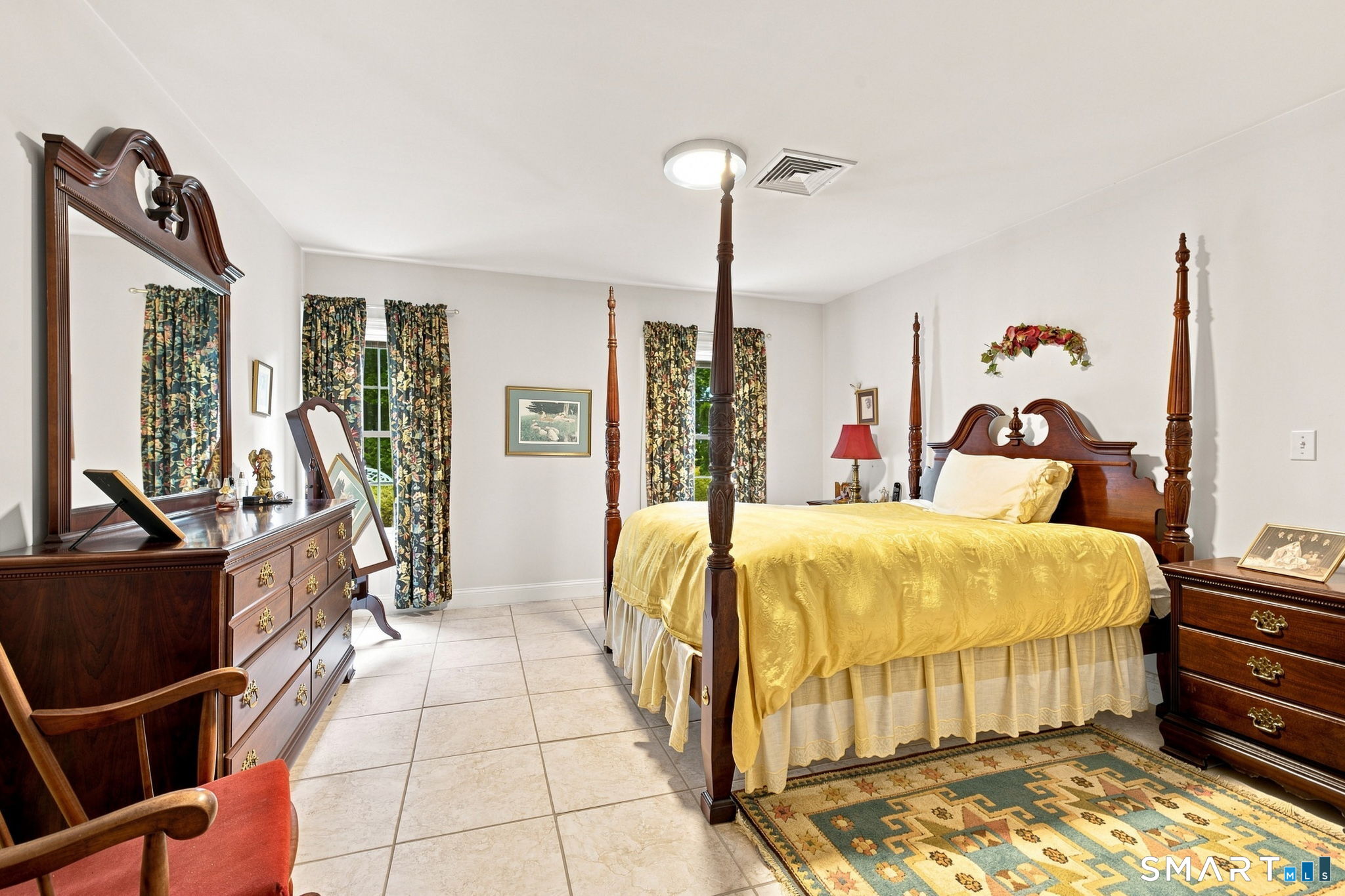 606 Congdon Street West Unit: 6