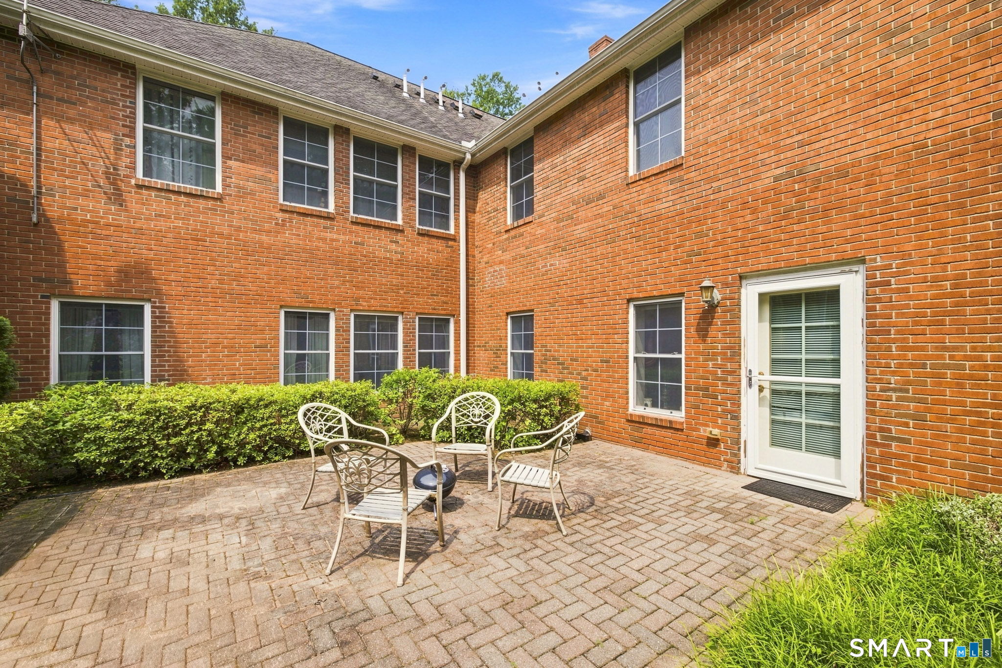 606 Congdon Street West Unit: 6