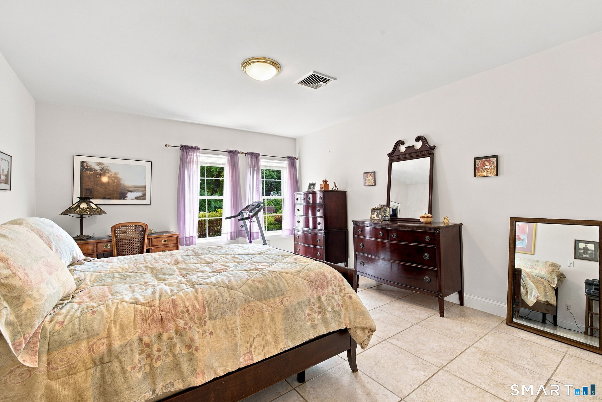 606 Congdon Street West Unit: 6