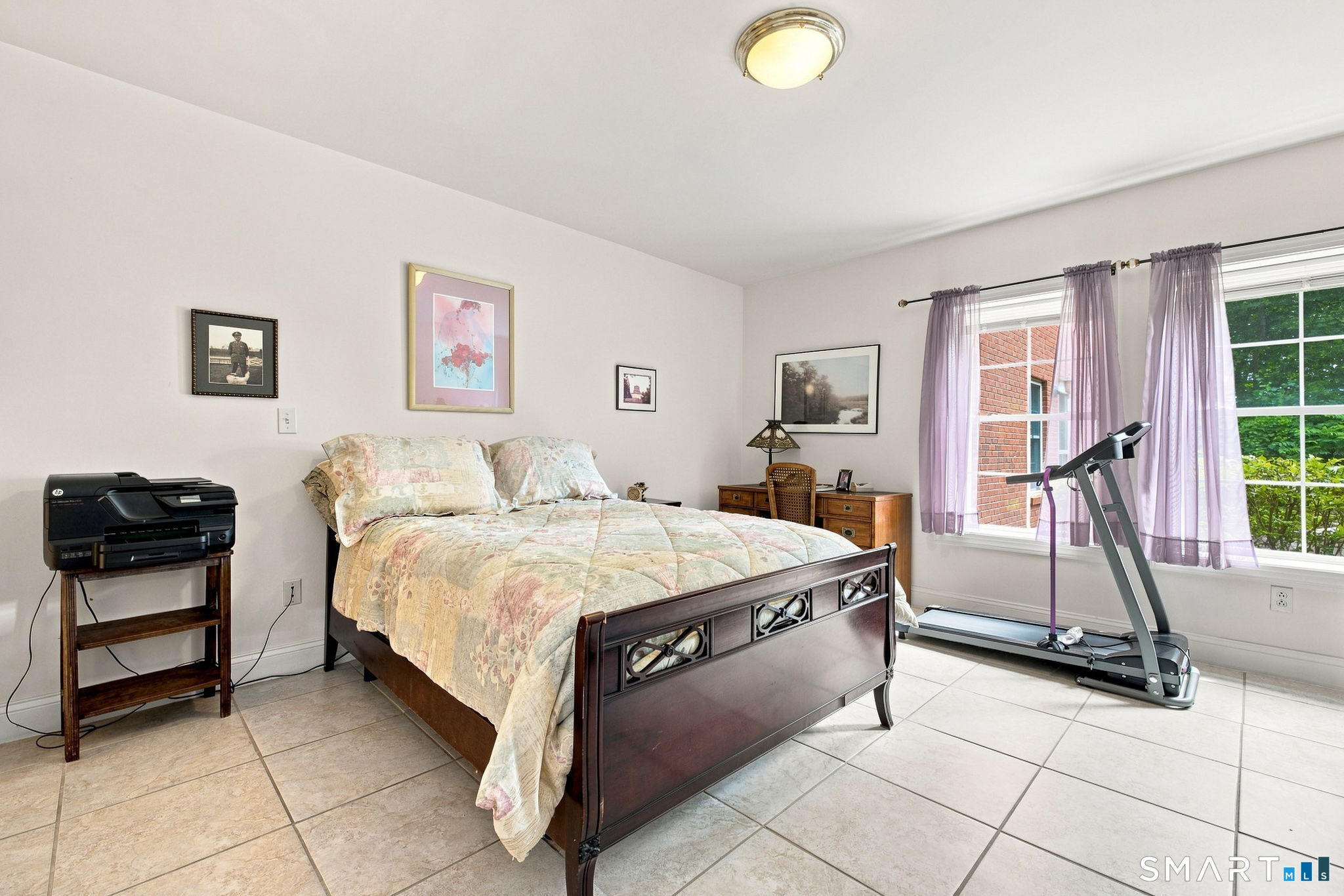 606 Congdon Street West Unit: 6
