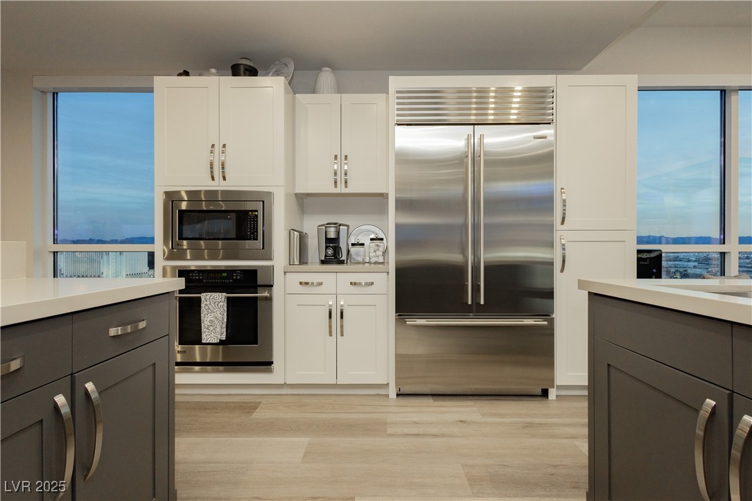 4575 Dean Martin Drive 2400
