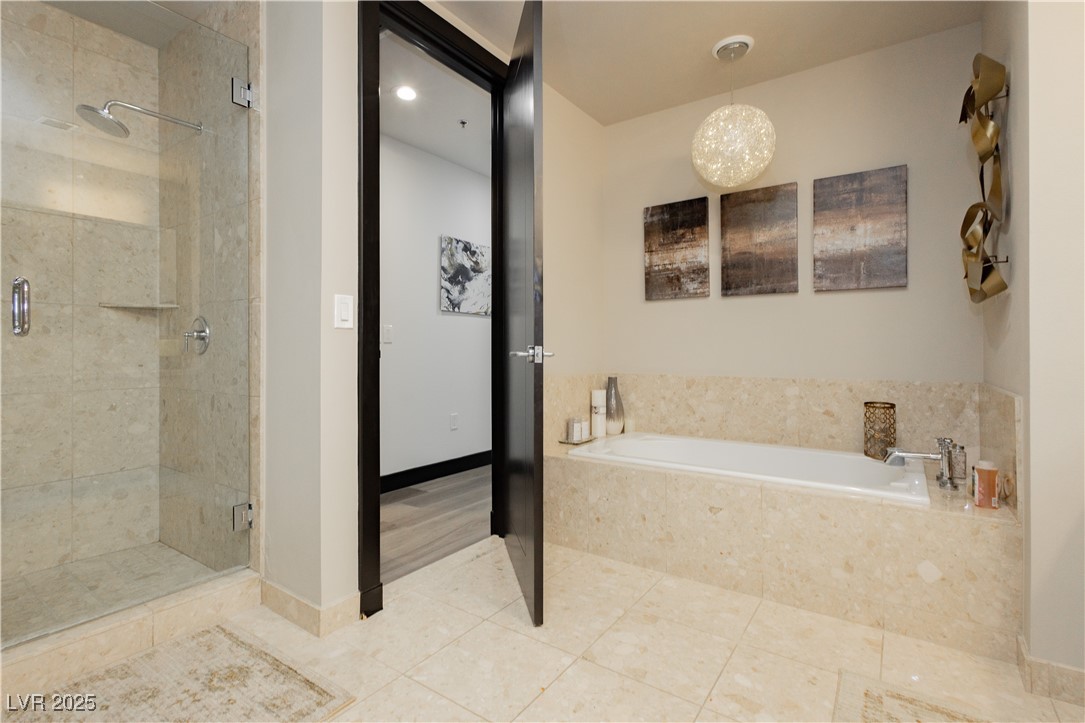 4575 Dean Martin Drive 2400