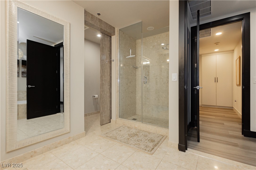 4575 Dean Martin Drive 2400