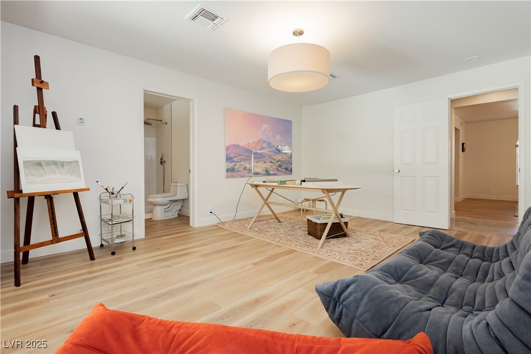 3007 La Mesa Drive