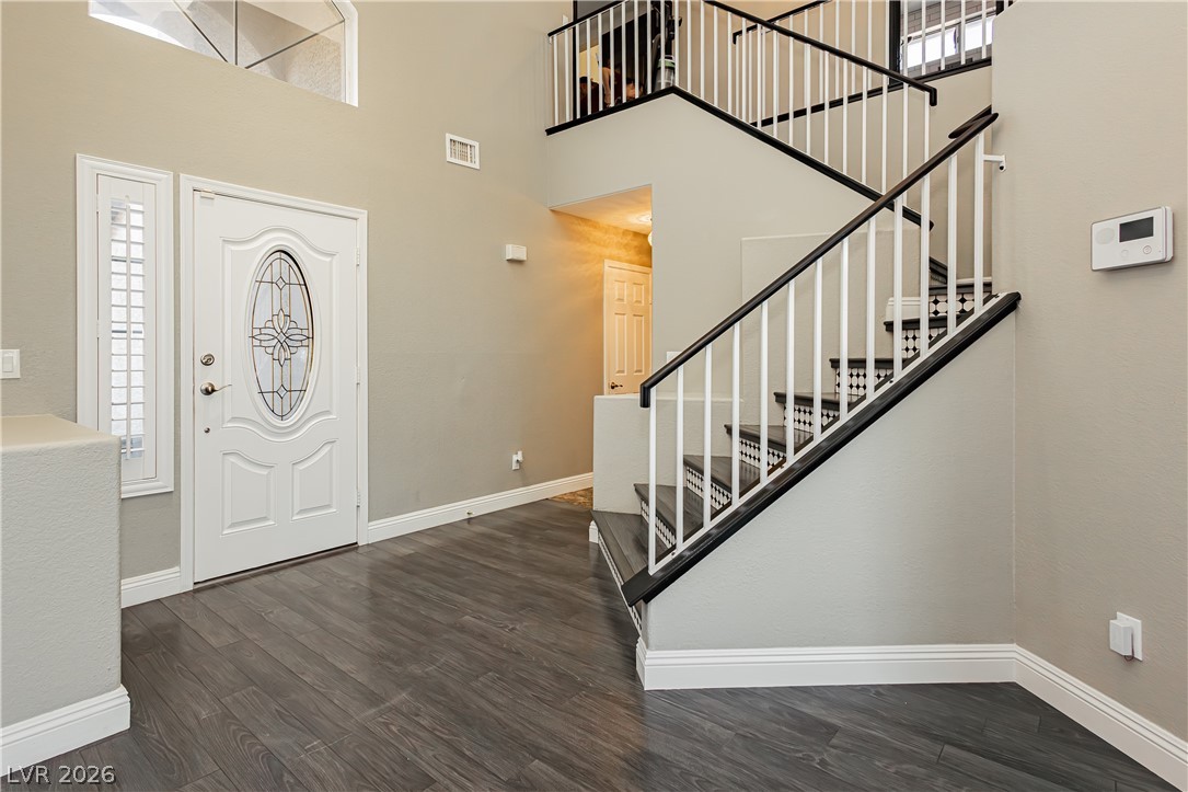 9039 Sandy Slate Way