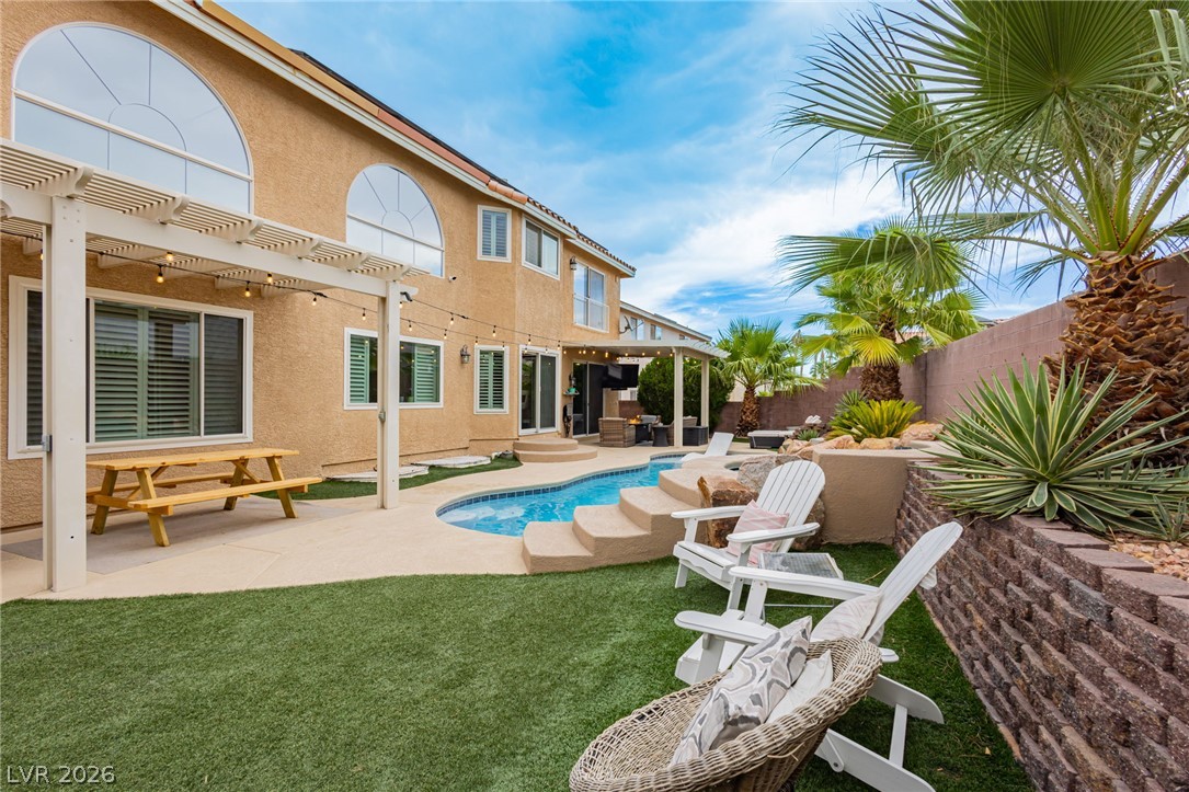 6707 Zephyr Wind Avenue