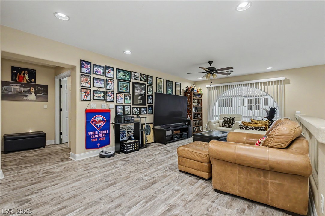 6707 Zephyr Wind Avenue