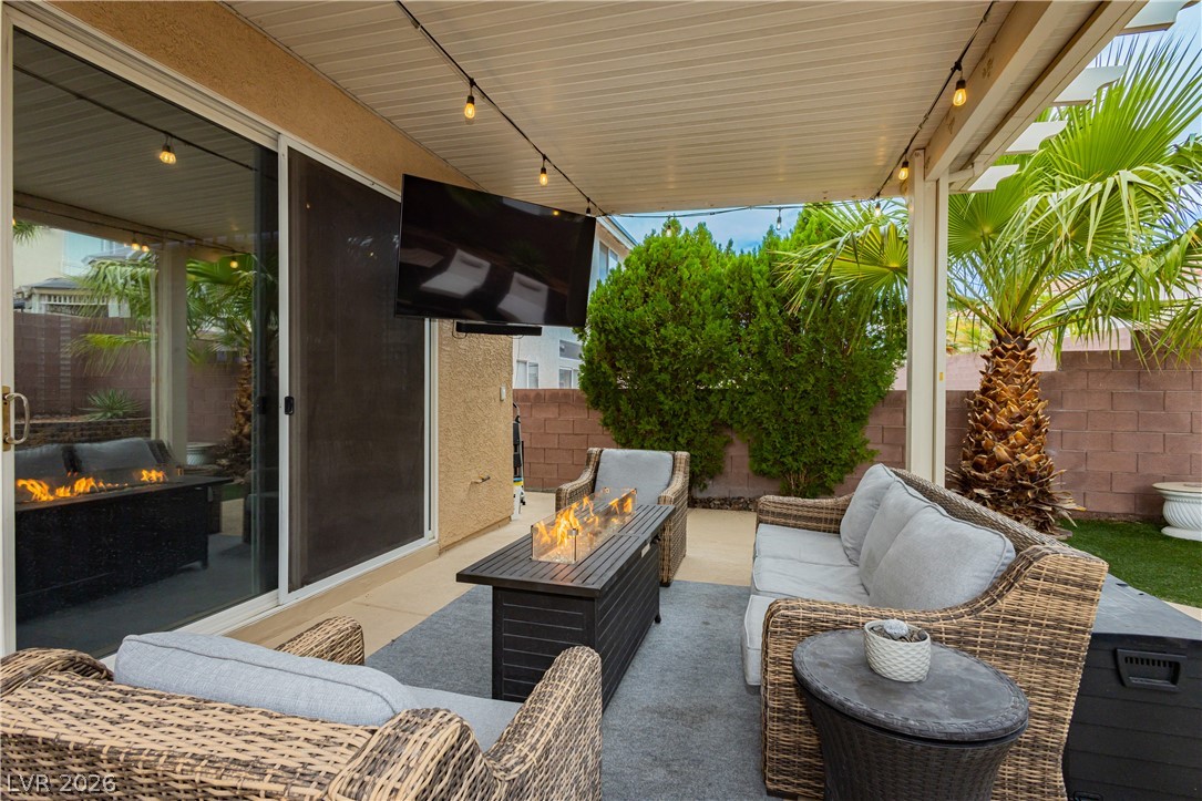 6707 Zephyr Wind Avenue