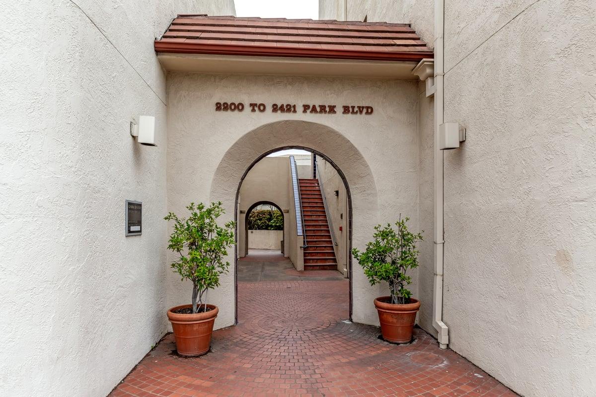 2409 Park Boulevard C206