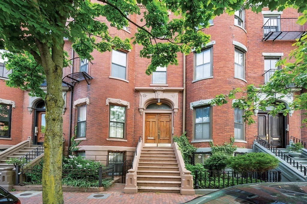 28 Dartmouth Street # 1