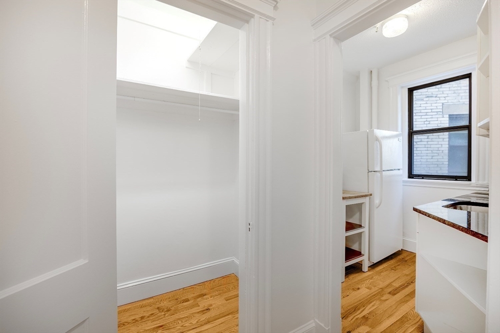 11 Park Drive # 7