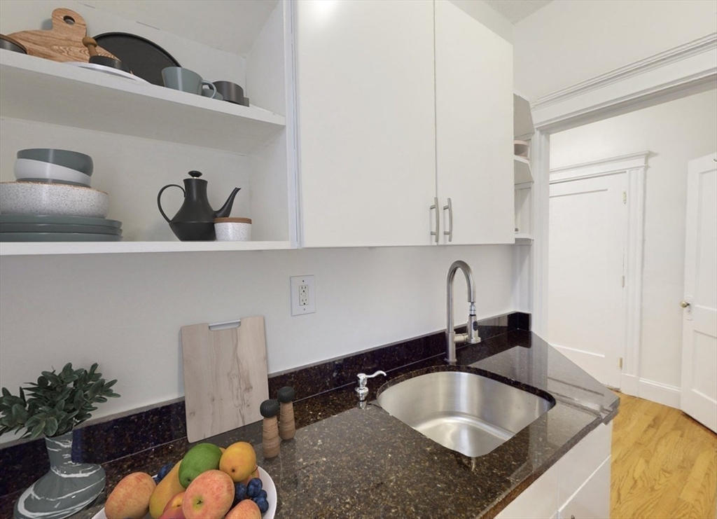 11 Park Drive # 7
