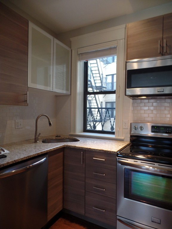 114 The Riverway # 18