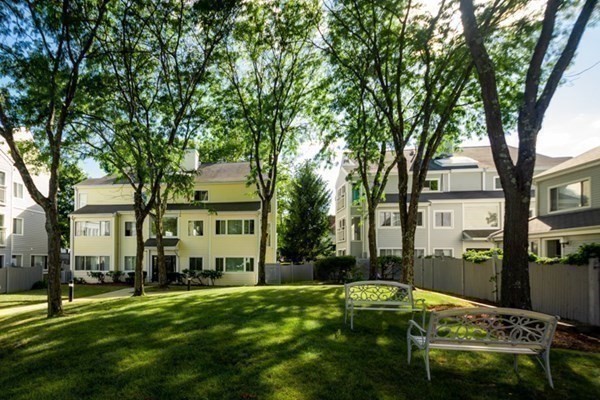 295 Temple Street # 102