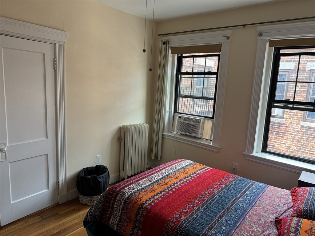 31 Queensberry St # 23