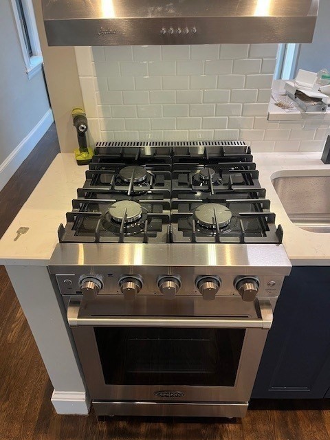 60 Queensberry Street # 19