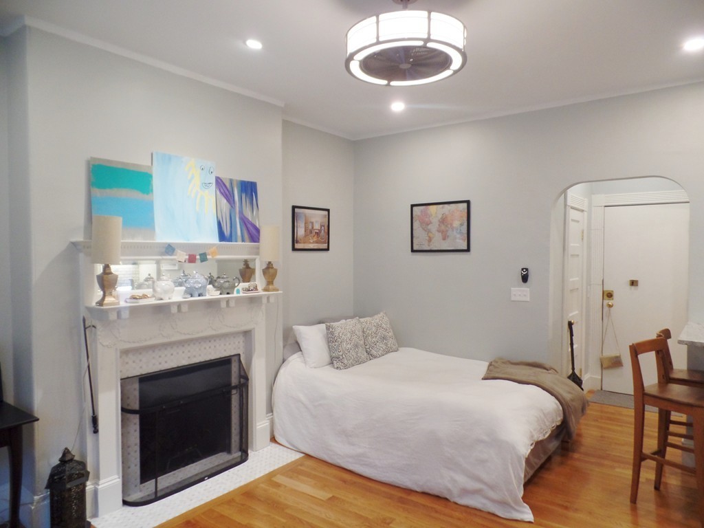 30 Peterborough Street # 21