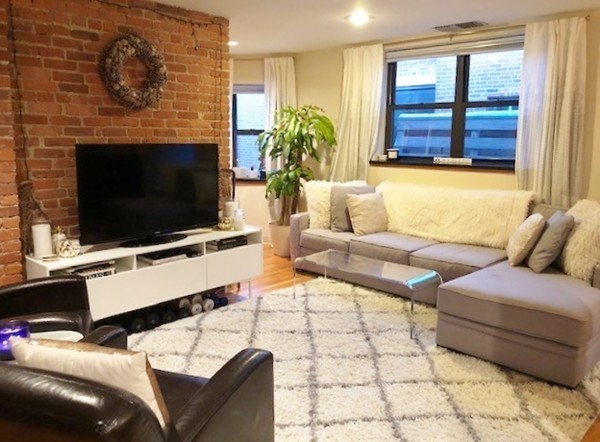 103 Gainsborough Street # 405