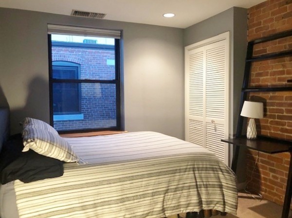 103 Gainsborough Street # 405