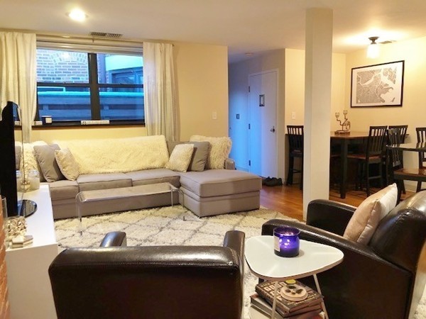 103 Gainsborough Street # 405